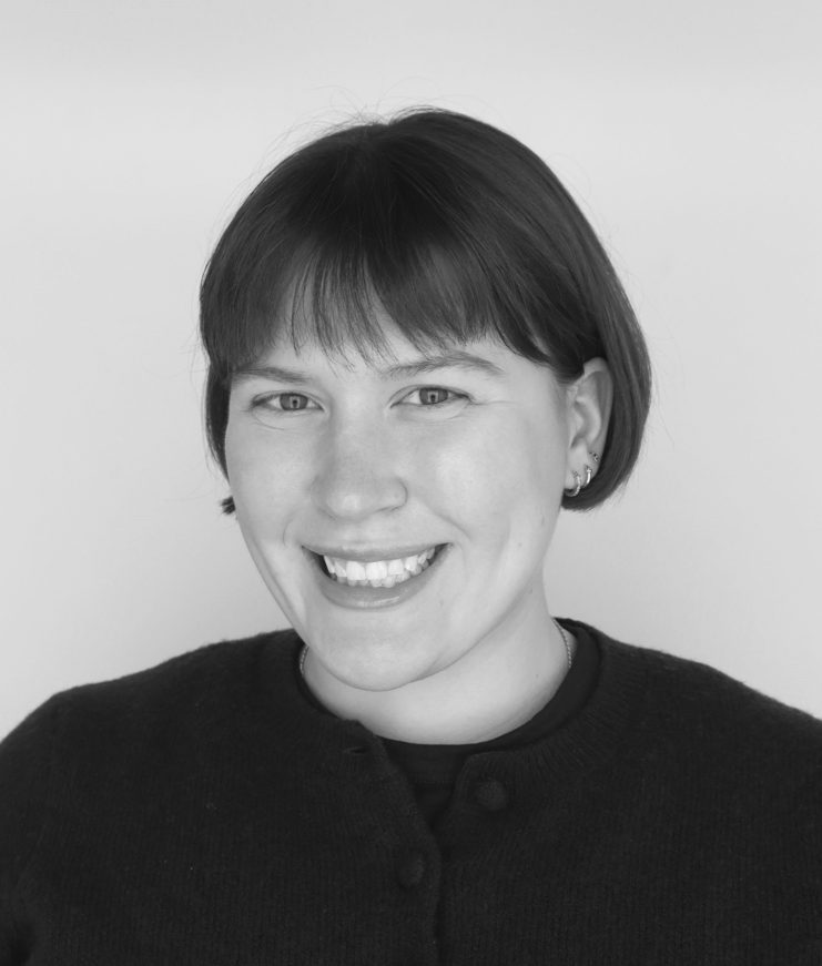 Black and white headshot of Alyssa Sklar