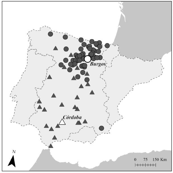 Map with triangles representing localities of recipients of letters issued by the Royal Council in Cordoba. The circles represent localities of recipients of letters issued by the Northern Division in Burgos.